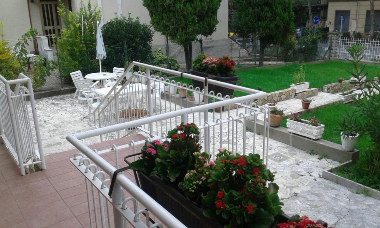 Domus Cesena Otel Dış mekan fotoğraf