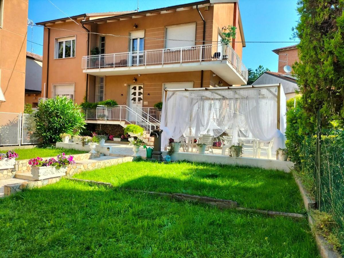 Domus Cesena Otel Dış mekan fotoğraf