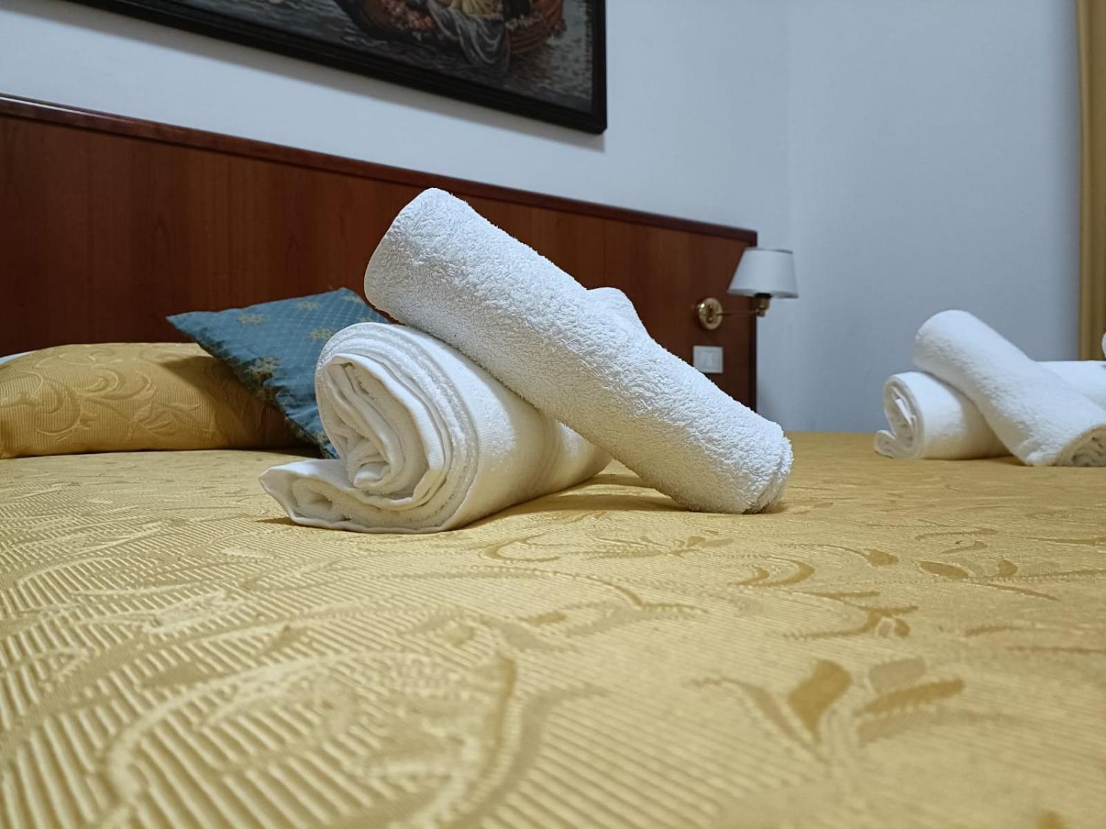 Domus Cesena Otel Dış mekan fotoğraf